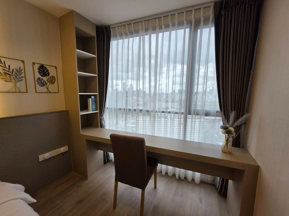 picture For rent  The Crown Residences rama 4  - 2/16