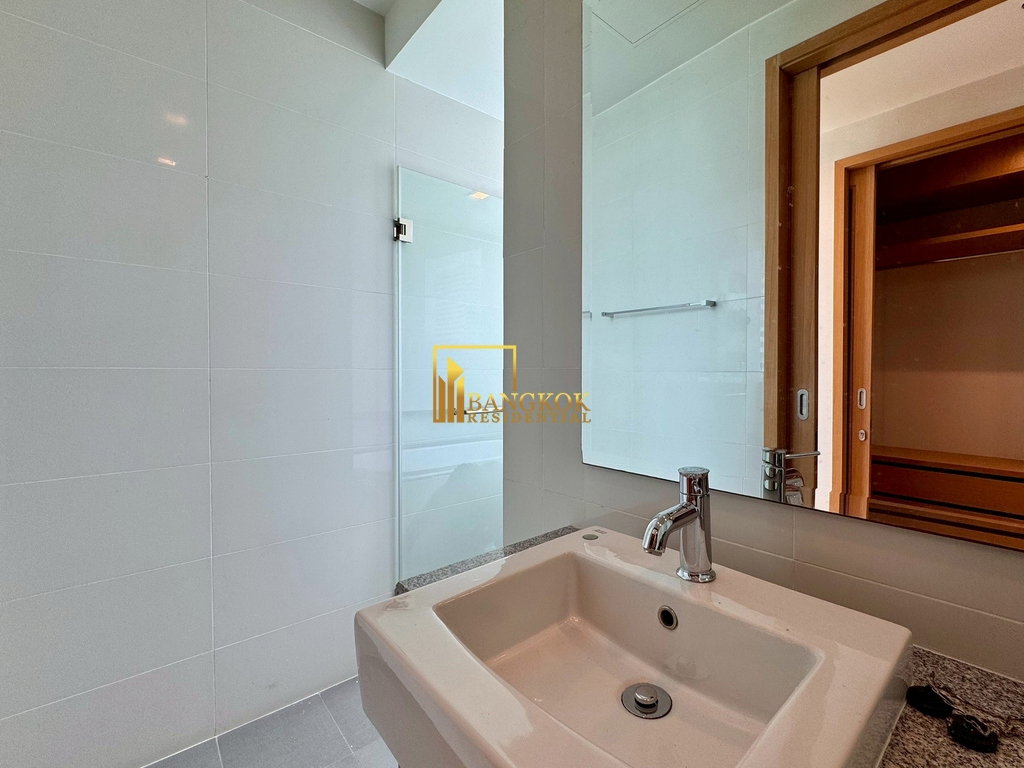 picture Millennium Residence | Stylish 3 Bedroom Luxury Condo in Asoke - BR2770CD - 24/46