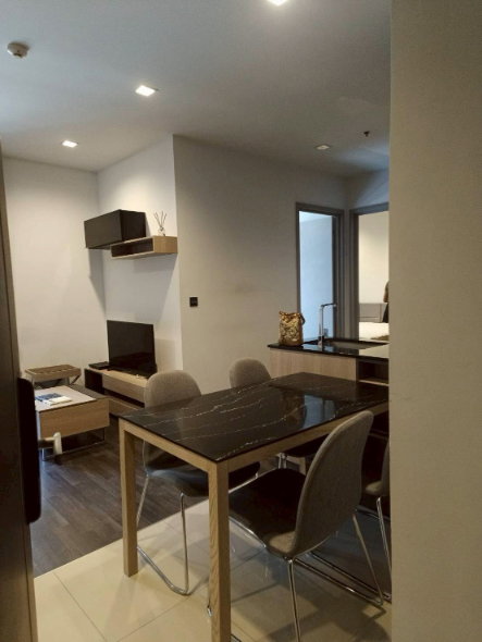 รูป ที่สุดในย่านนี้ 2 Bed ห้องสวย ราคาสุดพิเศษ ให้เช่า The Line อโศก-รัชดา เฟอร์และเครื่องใช้ไฟฟ้าครบ พร้อมเข้าอยู่ - รูปที่ 4/6