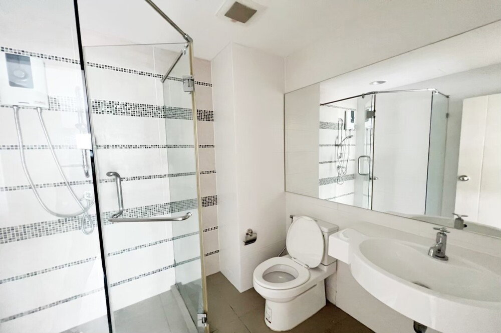 รูป เช่าด่วน !! Centric Sathorn 1 ห้องนอน 38 ตร.ม. ตกแต่งครบ ห้องหายาก วิวว้าว ราคาดี เพียง 19,000 บาทเท่านั้น - รูปที่ 4/4