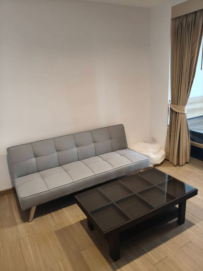 picture Room for rent very good place new - 8/9