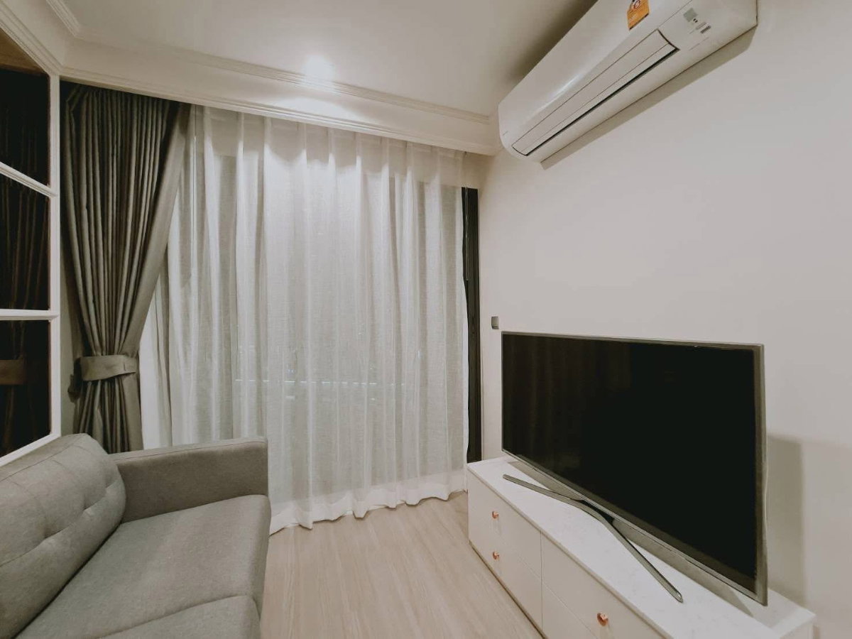 รูป ห้องแต่งสวย ติด BTS ห้าแยกลาดพร้าว ให้เช่า Life ลาดพร้าว เฟอร์นิเจอร์และเครื่องใช้ไฟฟ้าครบพร้อมเข้าอยู่ - รูปที่ 4/10