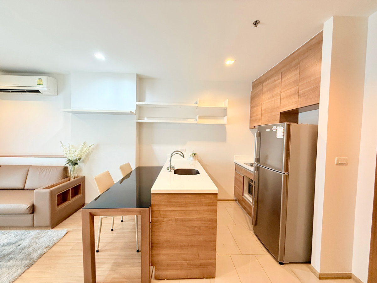 picture For Rent❗️𝐑𝐡𝐲𝐭𝐡𝐦 𝐑𝐚𝐭𝐜𝐡𝐚𝐝𝐚 - 𝐇𝐮𝐚𝐢𝐤𝐡𝐰𝐚𝐧𝐠  1 Bedroom 46 Sq.m. Near MRT-Huaikhwang  - 4/16