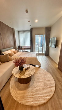 Culture Thonglor ห้องโทนอุ่น เฟอร์นิเจอร์ ตกแต่งมาครบ อยู่สบาย เข้าอยู่ได้เลยโดยไม่ต้องแต่งเพิ่ม 1 ห้องนอน 1 ห้องน้ำ พร้อมเข้าอยู่