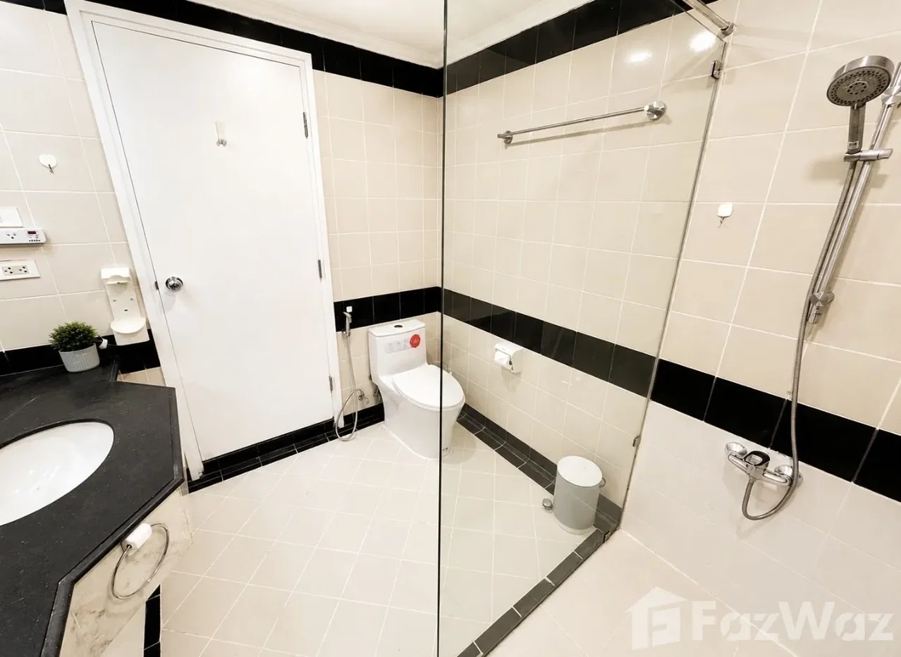 รูป คอนโดให้เช่า 2 ห้องนอน ในโครงการ Baan Piya Sathorn 6416532 - รูปที่ 12/13