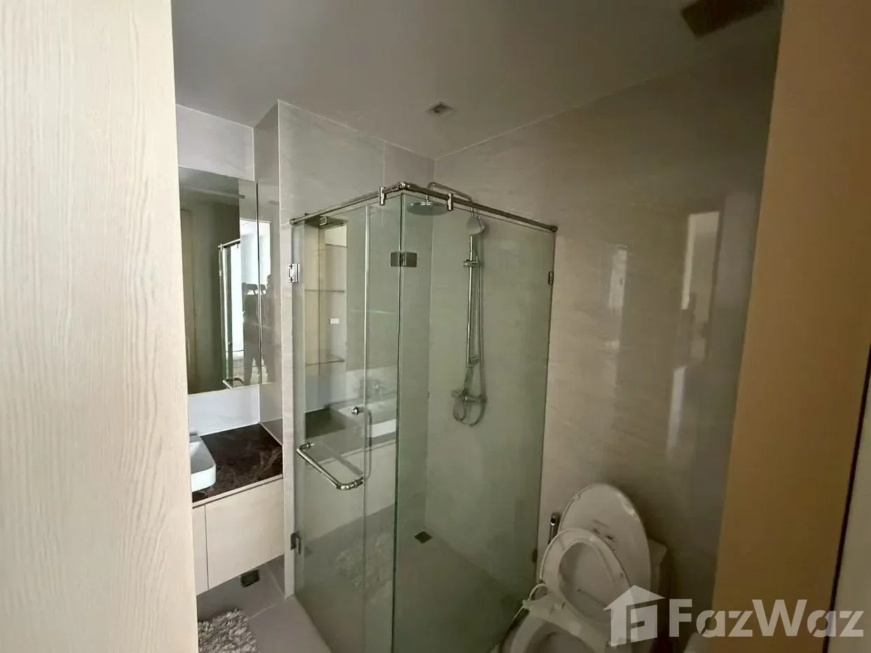 picture Sky-high Living on Sukhumvit 39 l 2 beds 2 baths l 33rd flr 6446726 - 9/17