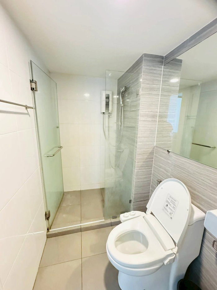 รูป 🟪🟦🟩🟨🟧 ให้เช่า  Knightsbridge พหลโยธิน อินเตอร์เชนจ์ // Duplex Room 14,000 ราคานี้ไม่มีแล้ว !!   🛎️🛎️ | 𝗟𝗶𝗻𝗲@: @𝗮𝘀𝘀𝗲𝘁𝘀𝗽𝗿𝗼 - รูปที่ 6/8