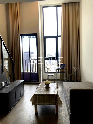 Condos for rent : Duplex 1 Bed Large Room City View Fully furnished Auto Parking  Good Location Close To MRT Sam Yan @  Park Origin Chula Samyan