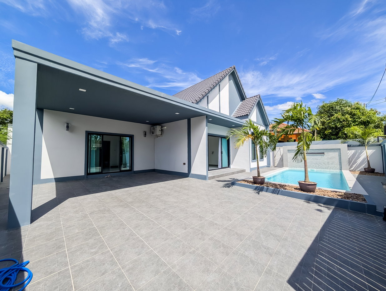 รูป Pool Villa for Sale Huay Yai East Pattaya - รูปที่ 3/25