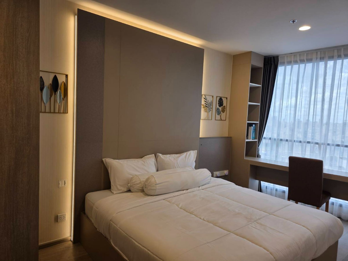 picture For rent  The Crown Residences rama 4  - 4/16