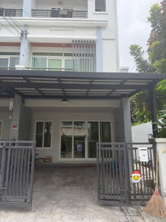รูปภาพ 🏡✨ ให้เช่าทาวน์โฮม 3 ชั้น โครงการ บ้านกลางเมือง เออบาเนียน ศรีนครินทร์ 46/1 3 ห้องนอน 3 ห้องน้ำ บ้านพร้อมอยู่ เฟอร์นิเจอร์ครบ