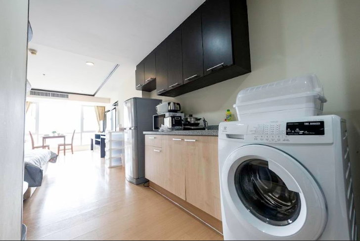 รูป 🌟🏙️ FOR RENT: The Trendy Sukhumvit 13 — URBAN STYLE LIVING! ⚡ Only 17,000 THB/month!! - รูปที่ 4/5