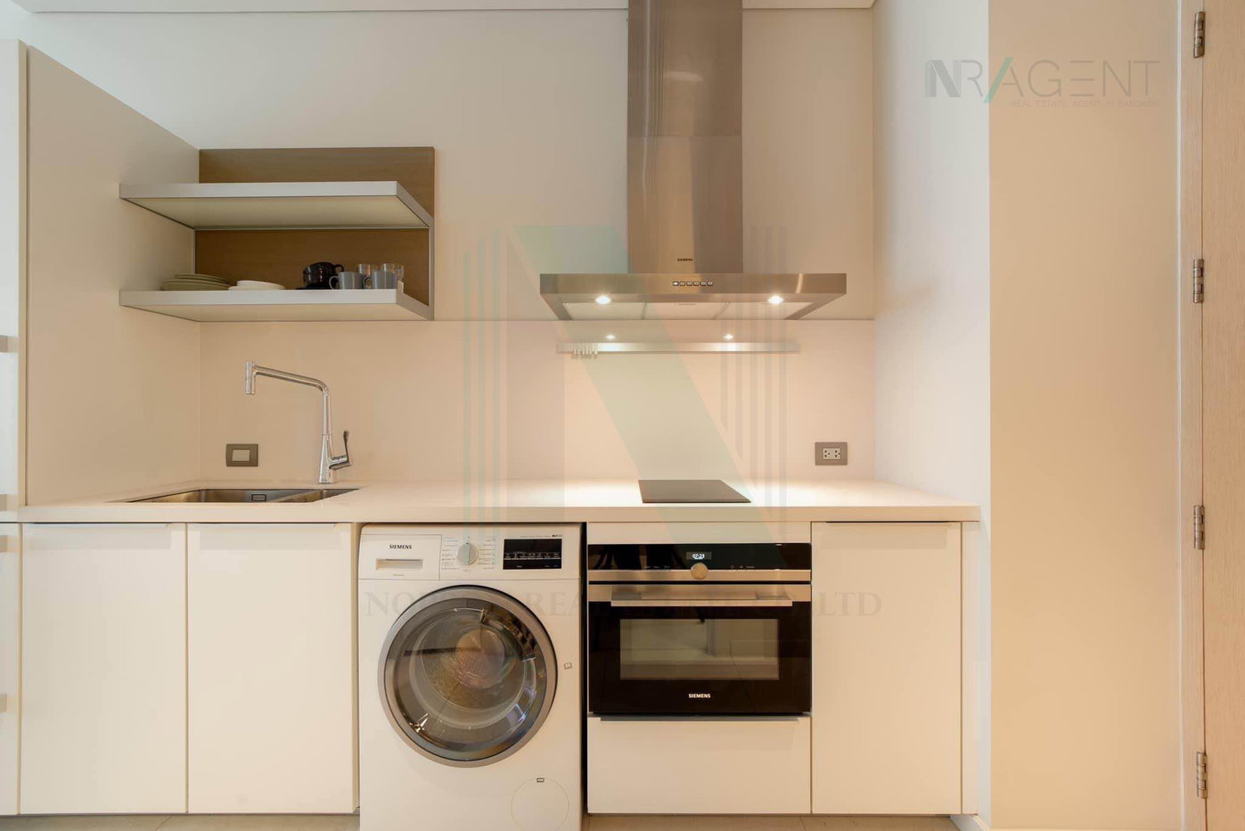 picture For rent condo SINDHORN RESIDENCE Building 1, Floor 3,Studio, Room size 33.00 sqm - 8/8