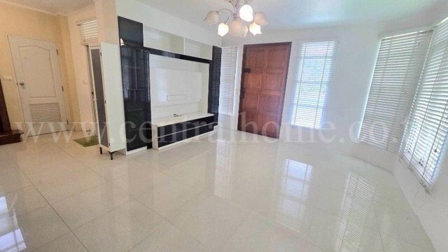 รูป บ้านเดี่ยว โกลเด้นล้านนา รามคำแหง 92 ต่อเติมตกแต่ง พร้อมอยู่ - รูปที่ 9/19