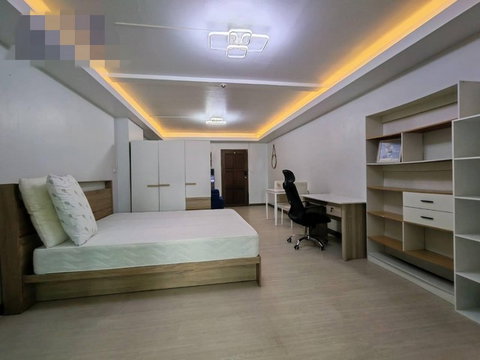 C6770 ให้เช่า : คอนโด ไอทีเอฟ สีลม พาเลส ( BTS ช่องนนทรี ) 064 665 4666