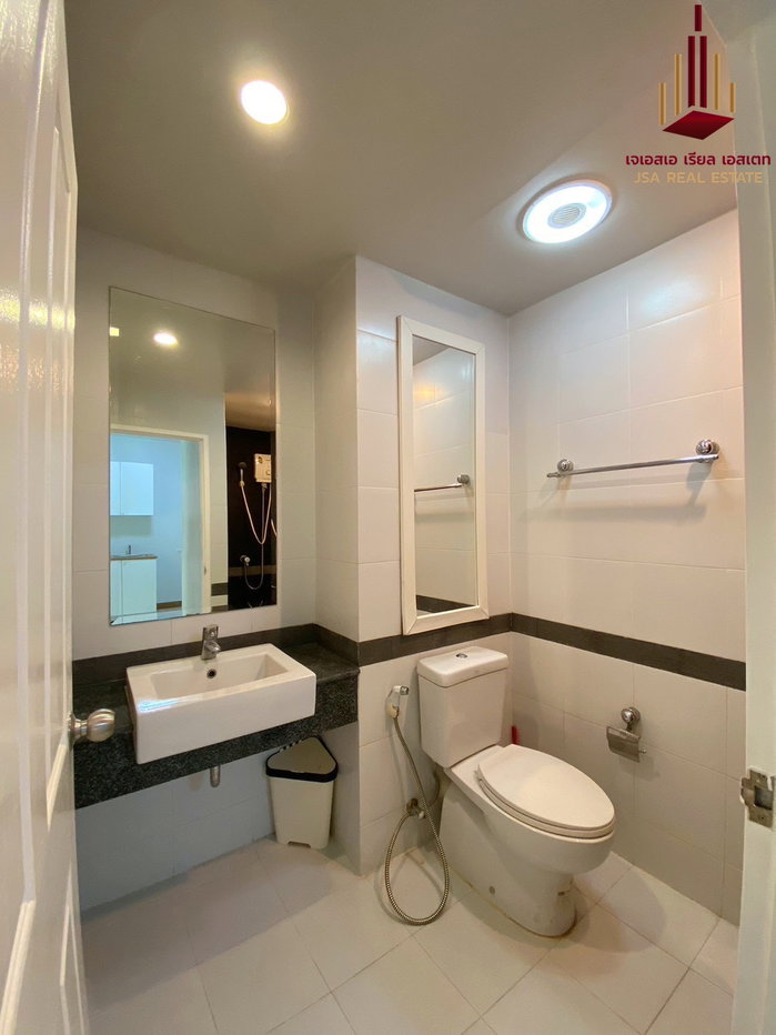 picture ✨ For Sale: A Space Asoke - Ratchada Condo ✨ 💰 Only 4,850,000 THB - 8/8