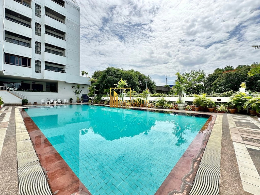 รูป Liang Garden | Spacious 4 Bedroom For Rent in Sathorn Area - BR18784CD - รูปที่ 32/44