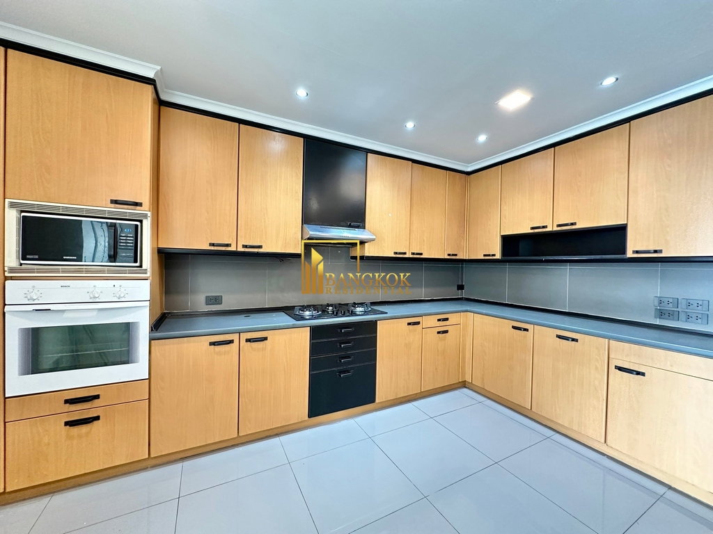 picture Kallista Mansion | Spacious 3 Bedroom Condo For Rent in Nana - BR17893CD - 9/47
