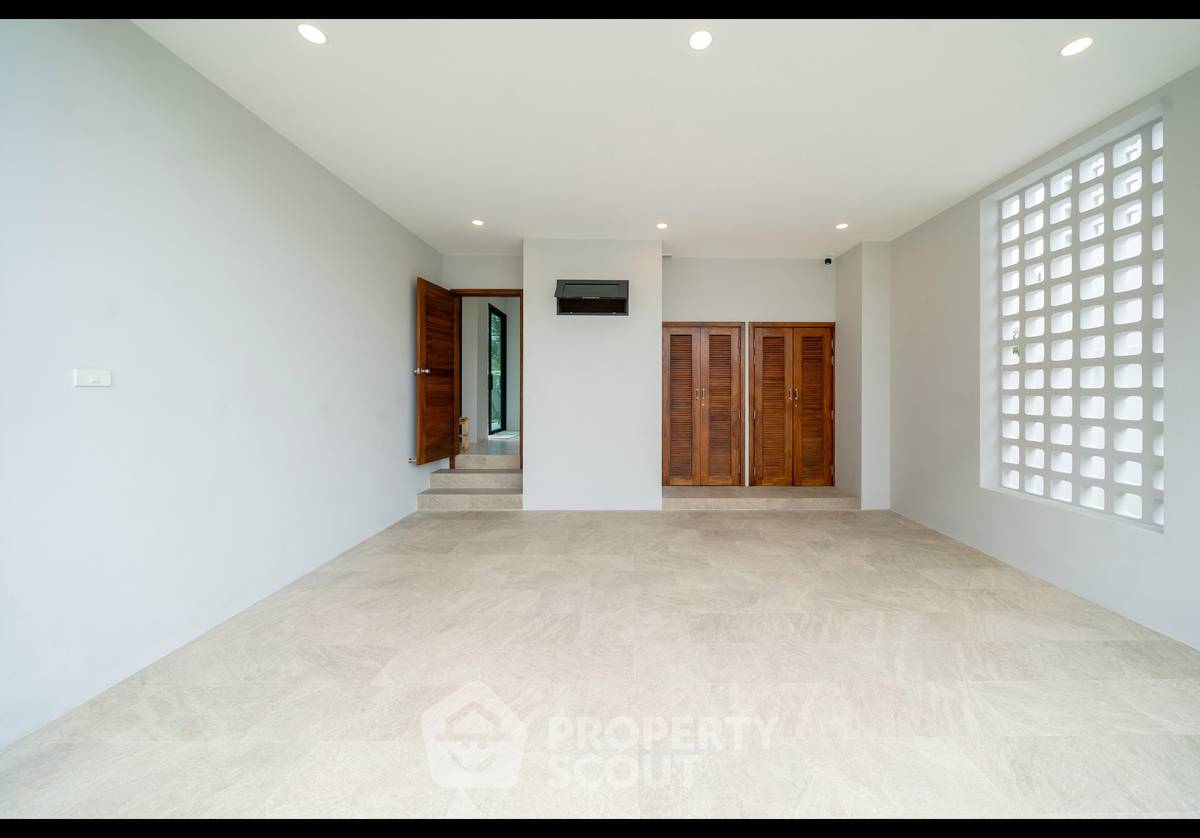 picture 4-BR Villa in Rawai (ID 2975869) - 3/24
