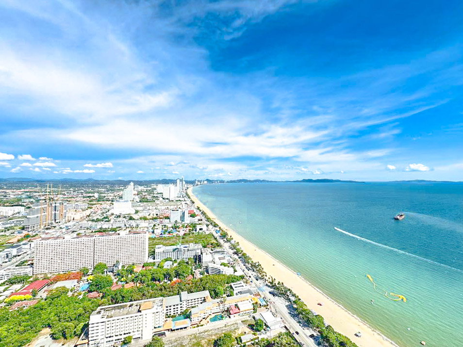 picture Copacabana Beach Jomtien Sea View Condo for Sale - 8/8