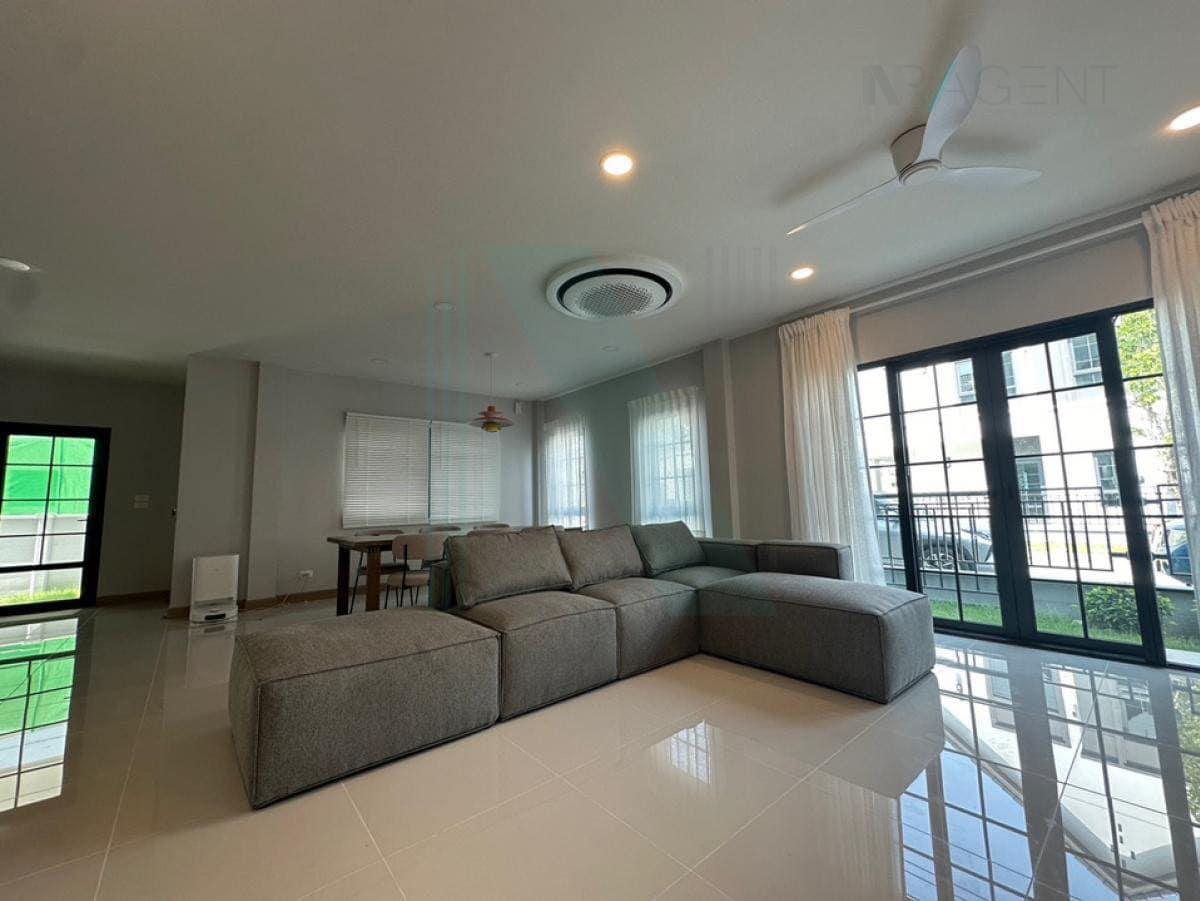 picture 📌 For Sell House CENTRO BANGNA 2-story 4 bedroom 5 bathroom - 2/8
