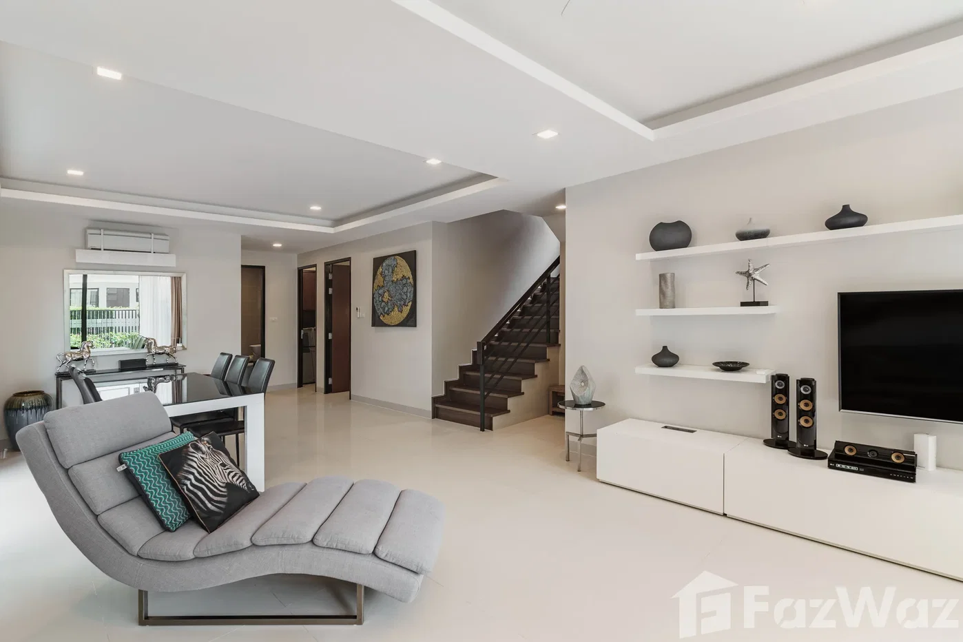 picture 5 bedroom townhouse for rent at Laguna Park 6446522 - 3/51