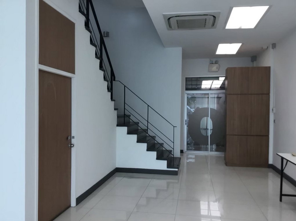 รูป Call : 098-247-8889 ขายด่วน อาคารพาณิชย์ โฮมออฟฟิศ 4 ชั้น ถนนสุขุมวิท 77 (อ่อนนุช) เขตประเวศ ใกล้ Air Port Link บ้านทับช้าง - รูปที่ 2/11