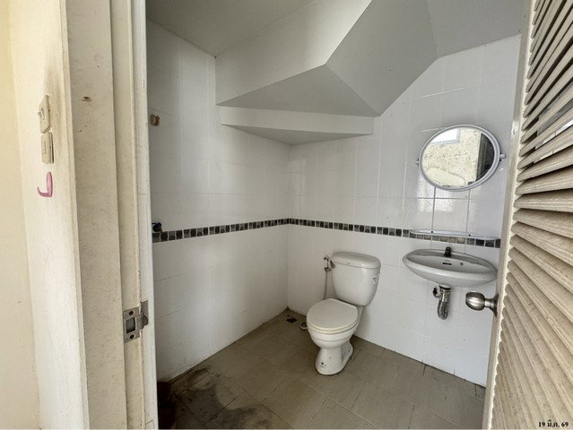 picture FOR SALE TOWNHOUSE PROPERTY 1675000 BAHT. - 8/8