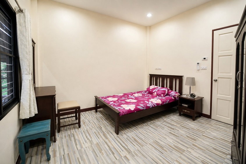 รูป ขายบ้านเดี่ยวพร้อมอยู่ 126.8 ตรว ตกแต่งสวยพร้อมเฟอร์นิเจอร์ ใกล้ทะเลหาดแหลมแม่พิมพ์ อ.แกลง ระยอง - รูปที่ 9/12