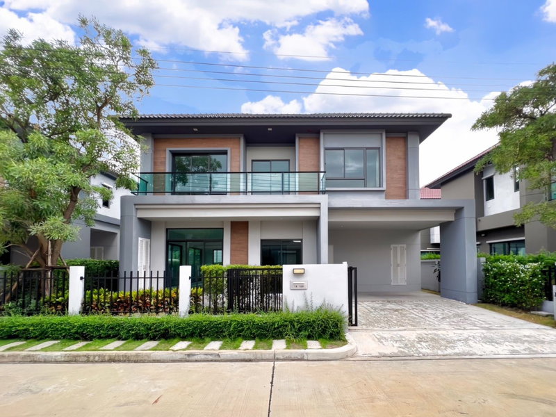 ขายบ้านเดี่ยว : ขาย บ้านใหม่ไม่เคยเข้าอยู่!! เวนิว พระราม 9 (VENUE RAMA 9) 🏡 4 ห้องนอน รองรับผู้สูงอายุ 200+ ตารางเมตร โครงการคุณภาพจาก SC ASSET