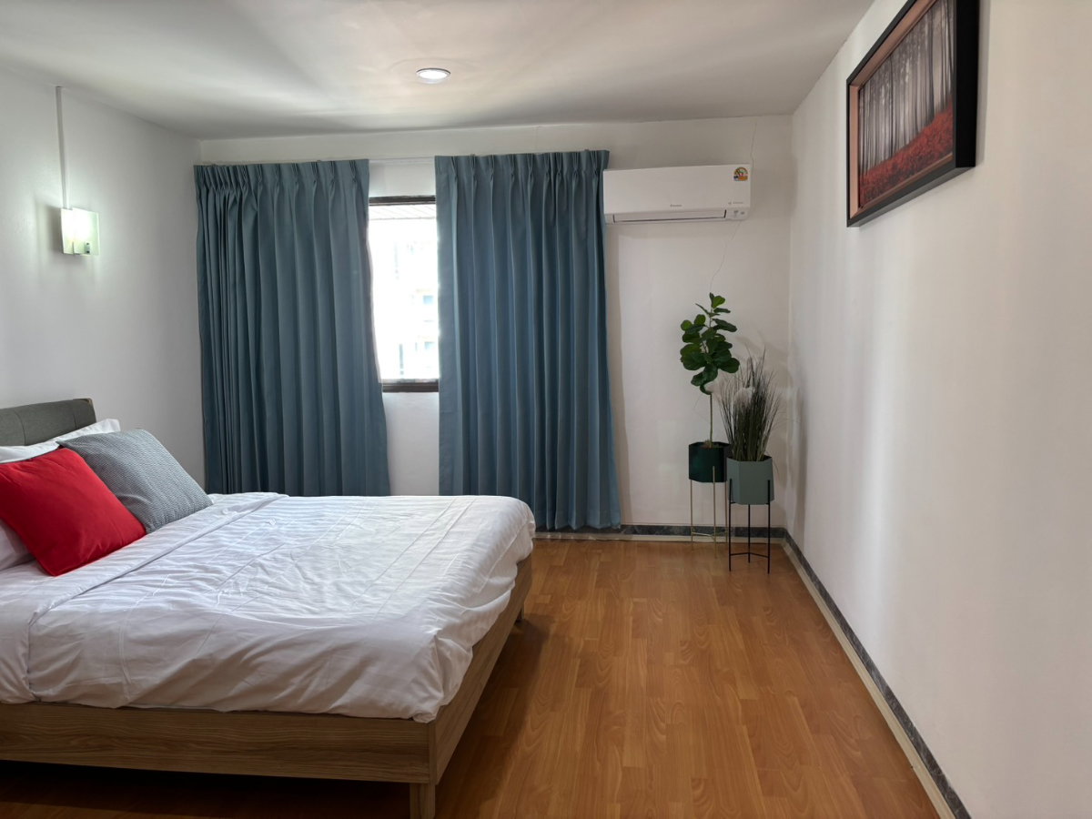 picture two bedrooms unit fully furnished for rent from Aug 2026 - 17/48