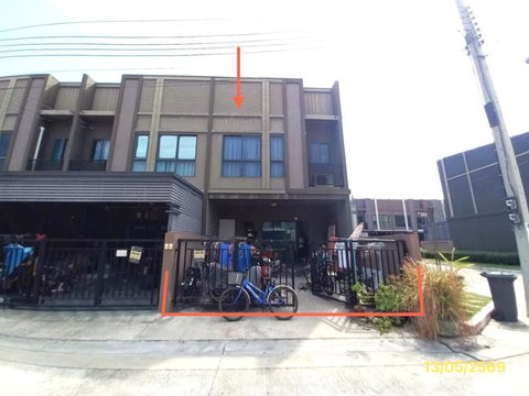 TOWN HOUSE 18 Sq.w. Nong Khaem Bangkok for 3M
