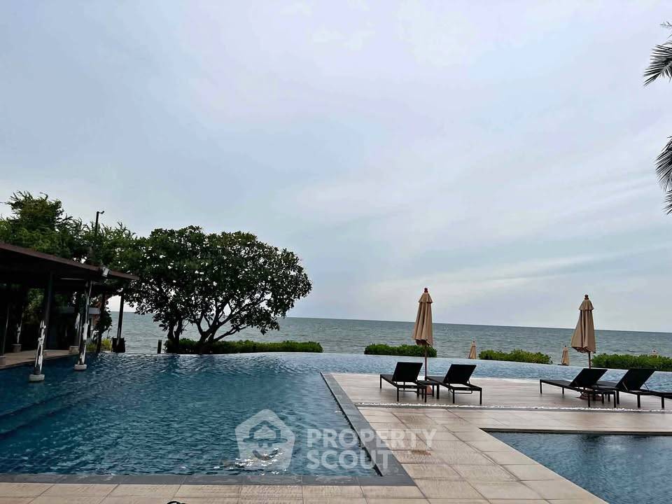 picture Studio Condo at Baan Chaantalay Cha-Am close to Cha-Am Beach (ID 2976616) - 1/6