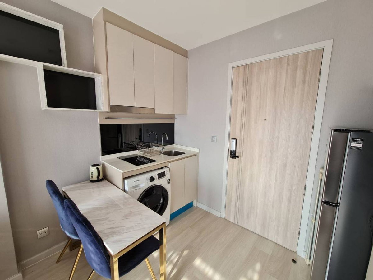 รูป Knightsbridge Prime Sathorn【𝐒𝐄𝐋𝐋 & 𝐑𝐄𝐍𝐓】🔥ห้องพรีเมียมที่โดดเด่นด้วยความหรูและความสะดวกในพื้นที่เดียว🔥  ติดต่อไลน์ไอดี: @hacondo - รูปที่ 4/6