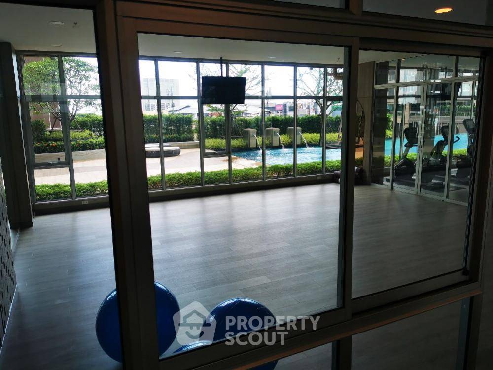 picture 2-BR Condo at Supalai Veranda Phasi Charoen Station near MRT Phasi Charoen (ID 635529) - 3/14