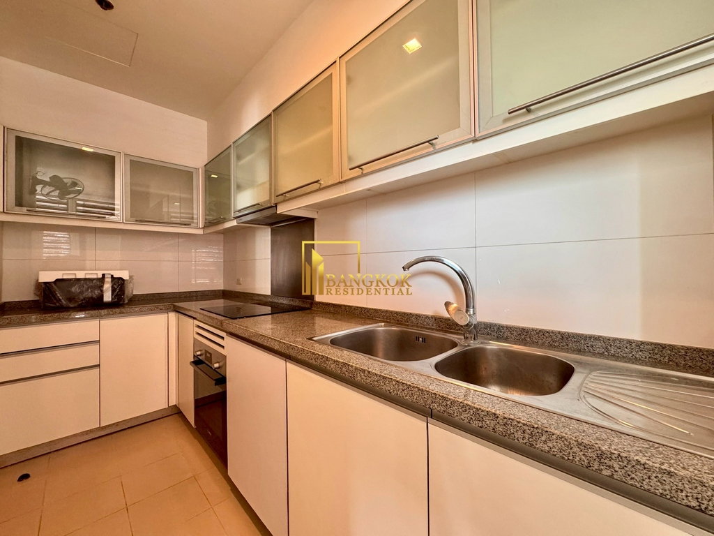 picture Millennium Residence | Stylish 3 Bedroom Luxury Condo in Asoke - BR2770CD - 12/46