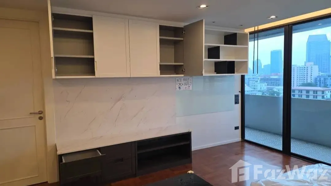 picture 1 bedroom at The Royal Navin Tower 6446813 - 7/34
