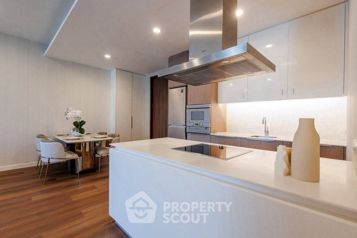 picture 2-BR Condo at 185 Rajadamri near BTS Ratchadamri (ID 2975782) - 6/13