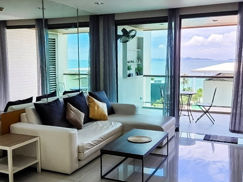 Ananya Wongamat 2 Bedroom Condo for Rent Sea View