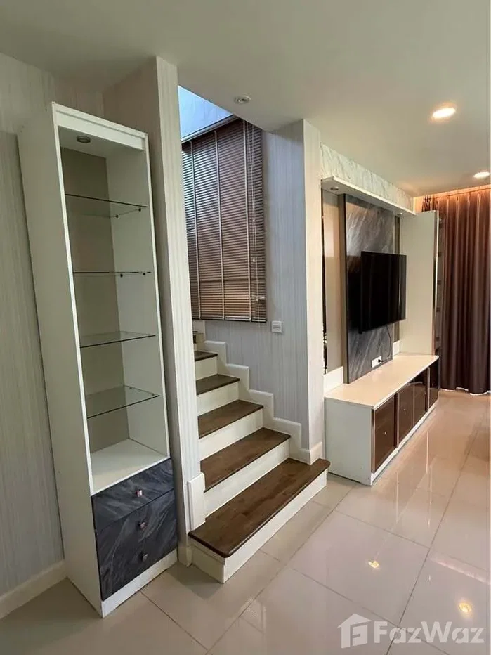 picture For Rent: Luxury Detached House - Pet friendly 6446694 - 9/12