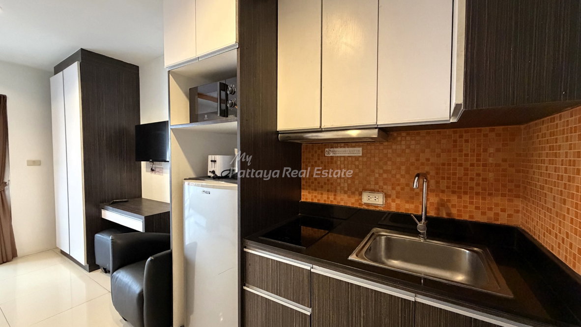 รูป 🛏️ Studio - 🛁 1 ห้องน้ำ - 🏙️ Pool View - 🌏 ชื่อชาวต่างชาติ - 🏢 New Nordic VIP 3 Pattaya - รหัส: VIP304 - รูปที่ 4/9