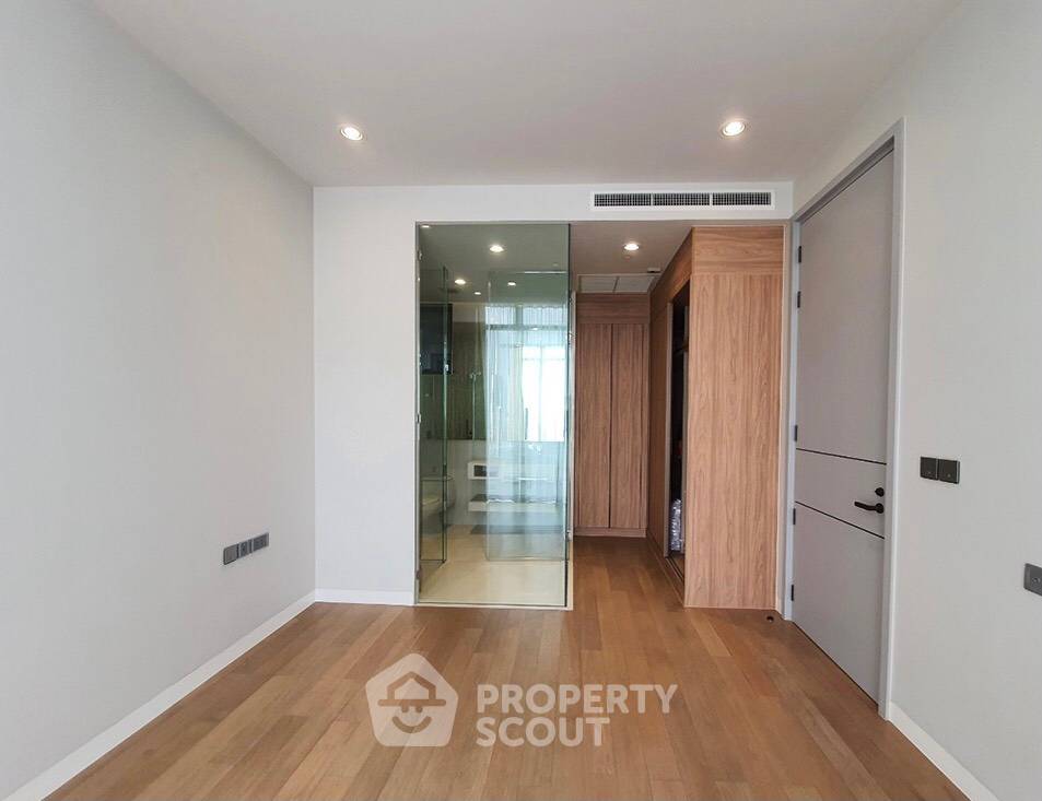 picture 2-BR Condo at Vittorio Sukhumvit 39 near BTS Phrom Phong (ID 507986) - 10/11