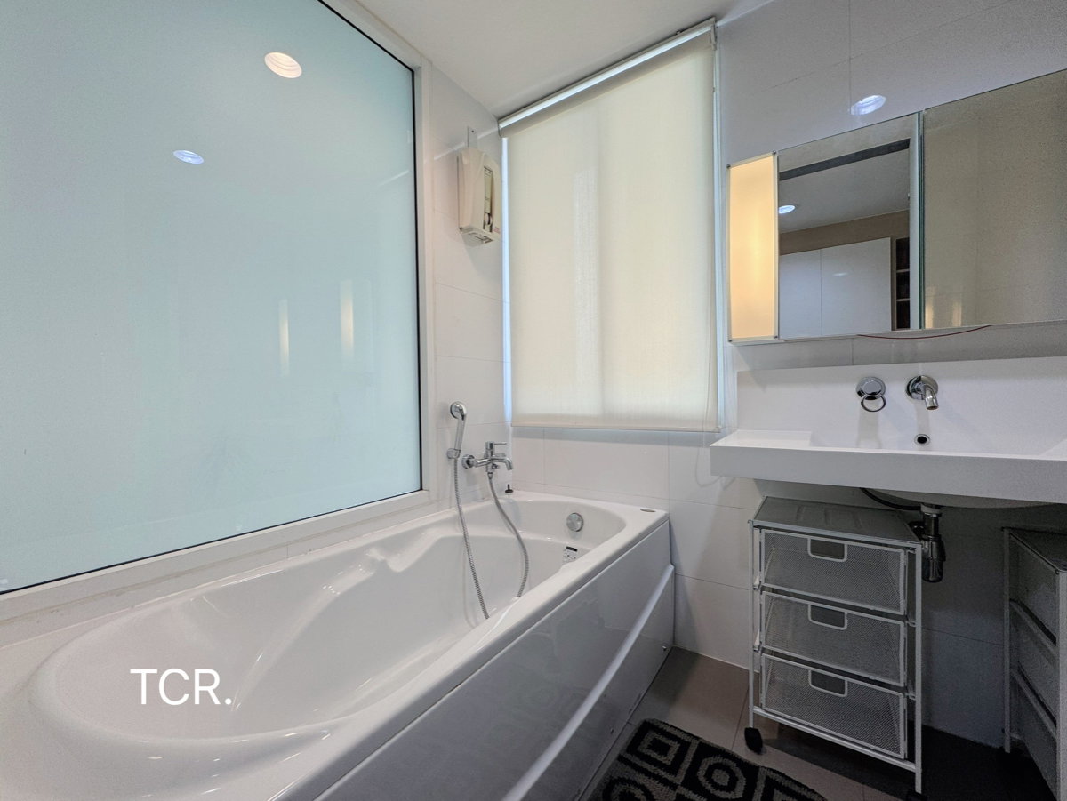 picture Ready to move in “𝐑𝐡𝐲𝐭𝐡𝐦 𝐑𝐚𝐭𝐜𝐡𝐚𝐝𝐚“ 2 Bedrooms Size 73.5 Sq.m. Near MRT-Ratchadapisek - 14/22