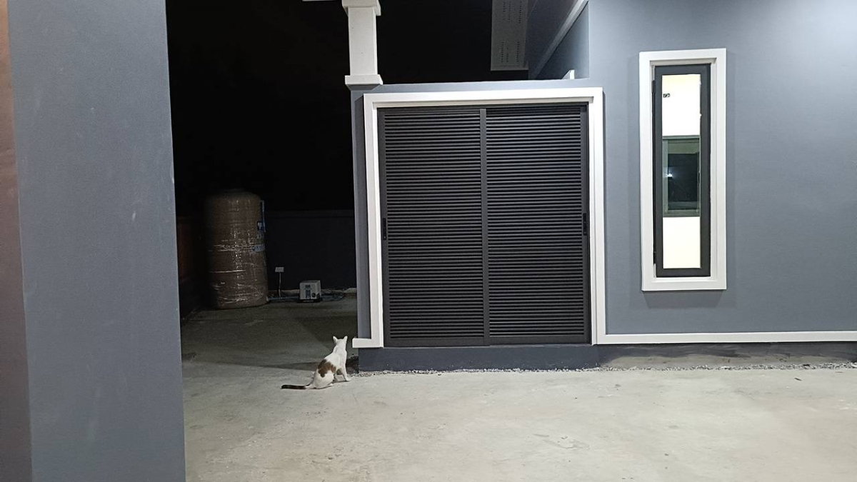 รูป บ้านเดี่ยว 2 ห้องนอน 2 ห้องน้ำ 1 ห้องนั่งเล่น 1 ห้องครัว พร้อมเฟอร์นิเจอร์ ที่เสนา จังหวัดพระนครศรีอยุธยา ราคา 3 ล้านถ้วน - รูปที่ 21/26