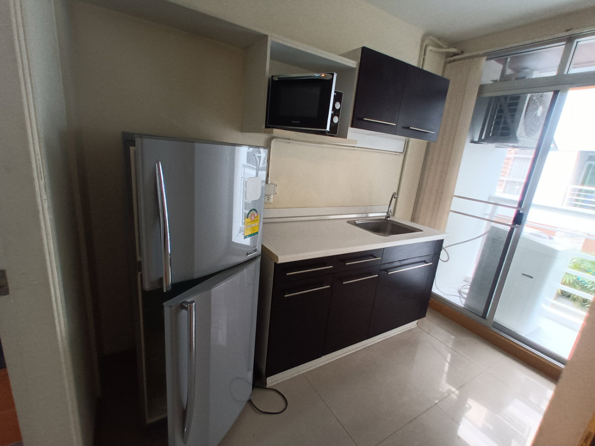 picture Condo for Rent Near BTS Onnnut 400 M. - 7/18