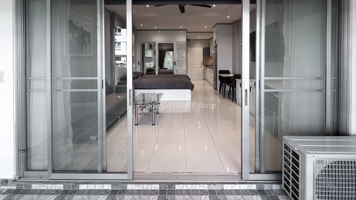 รูป 🛏️ Studio - 🛁 1 ห้องน้ำ - 🏙️ Garden View - 🌏 ชื่อชาวต่างชาติ - 🏢 Baan Suan Lalana Jomtien - รหัส: BSL17 - รูปที่ 13/16