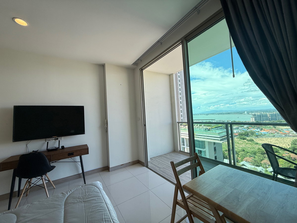 รูป The Riviera Wongmat Beach SeaView Free‼️Internet WiFi included  - รูปที่ 5/25