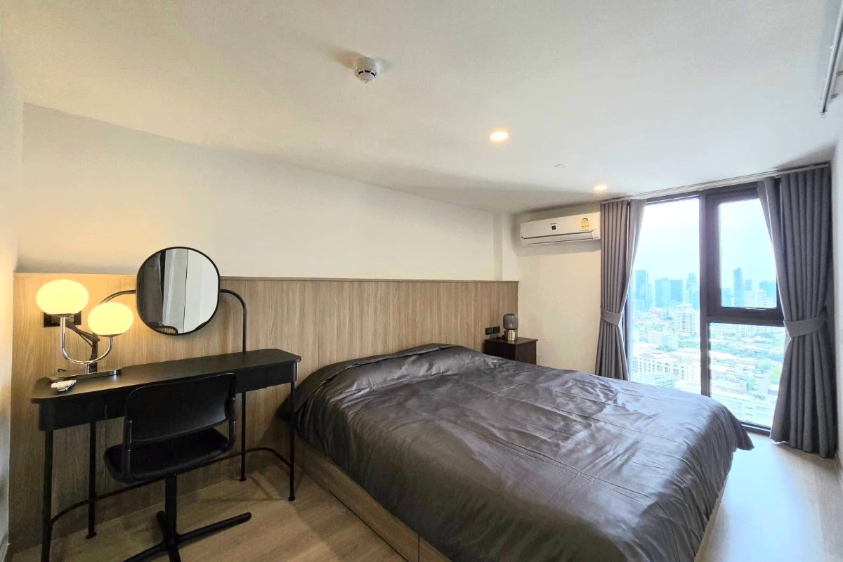 รูป *** ให้เช่าคอนโด : ไลฟ์ พระราม 4-อโศก ห้องDuplex เพดานสูง 2 นอน เฟอร์ครบ ใกล้MRT ศูนย์ประชุมแห่งชาติสิริกิต์ (Life Rama 4-Asoke) *** - รูปที่ 12/14
