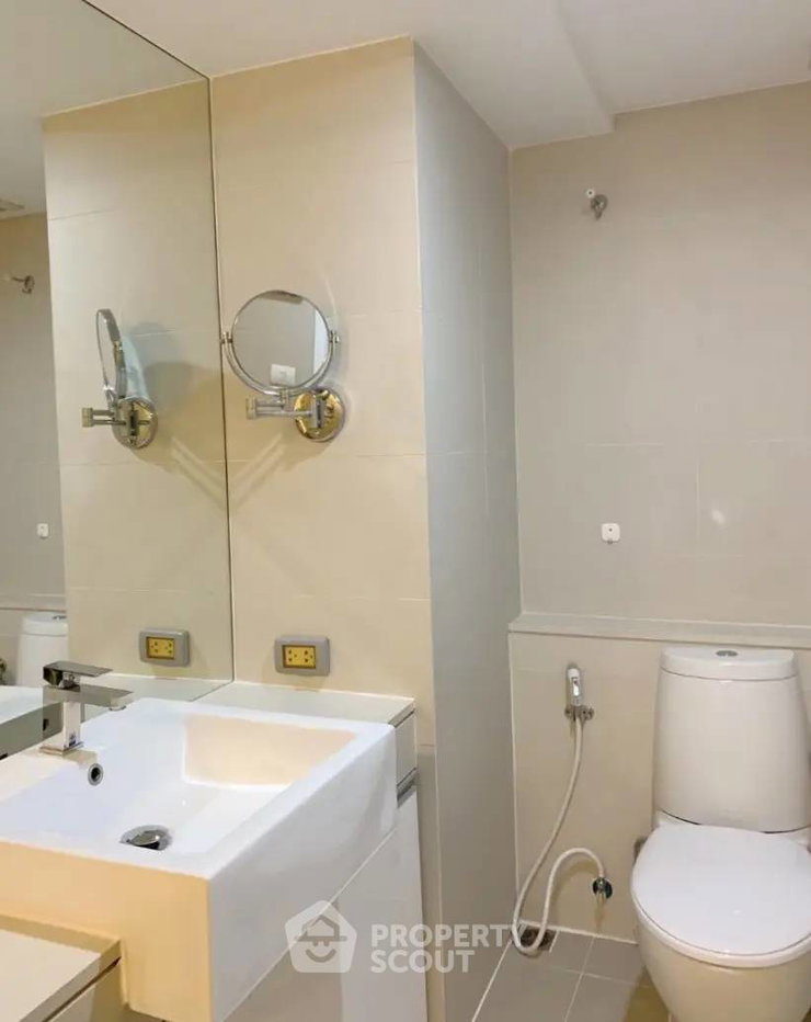 picture 2-BR Condo at Le Nice Ekkamai Condominium near BTS Ekkamai (ID 2977760) - 8/13