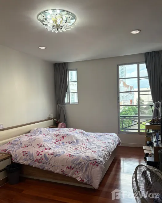 รูป ทาวน์เฮ้าส์ให้เช่า 4 ห้องนอน ในโครงการ บ้านกลางกรุง สาทร-นราธิวาส 6449211 - รูปที่ 6/13